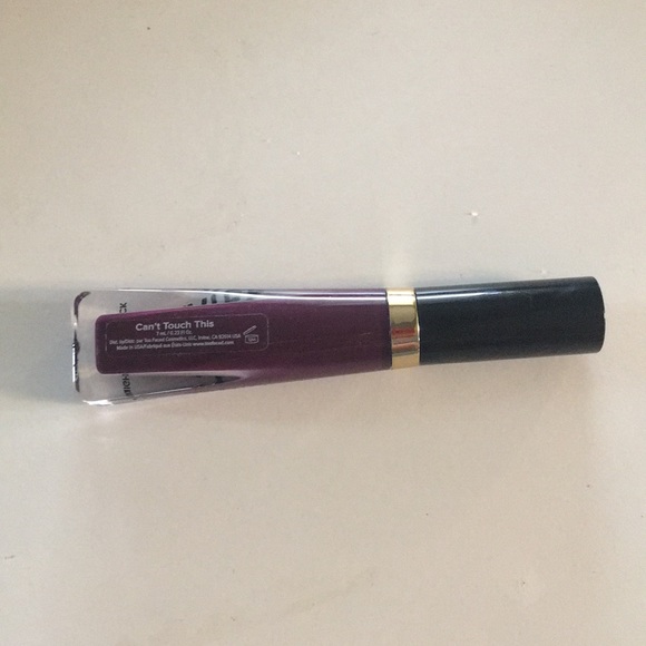 Too faced Melted Latex lipstick - Picture 2 of 2